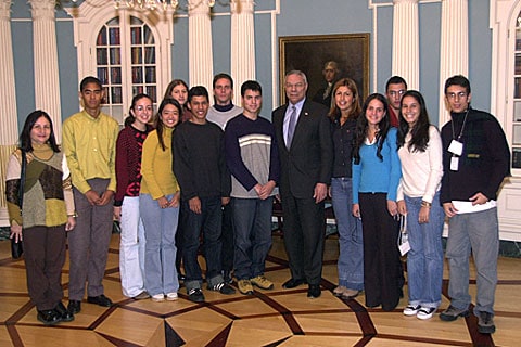 Bruna passos amaral partiu intercambio Colin Powell nos EUA em 2003 durante o Jovens Embaixadores