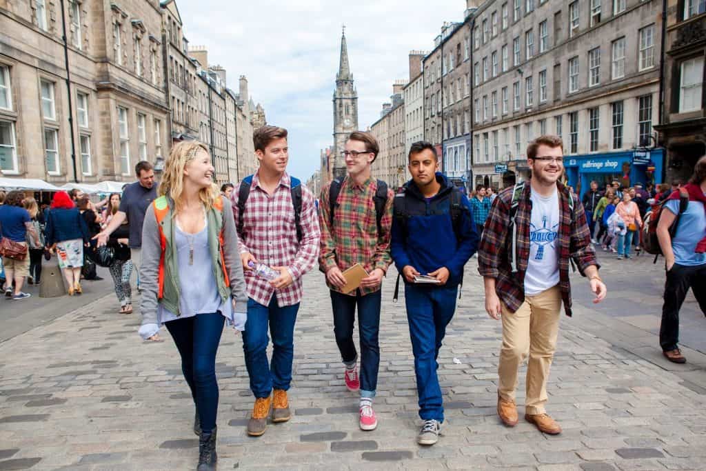 bolsa para curso de verão no Reino Unido Edimburgo Escócia