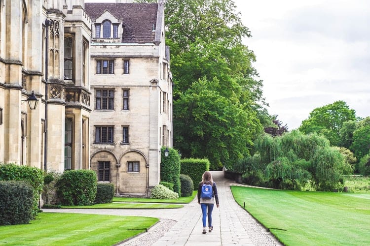 Informações sobre King's College London, University of London no Reino  Unido Reino Unido