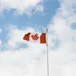 Visto de estudante no Canadá permitirá trabalhar mais horas estudar e trabalhar no Canadá